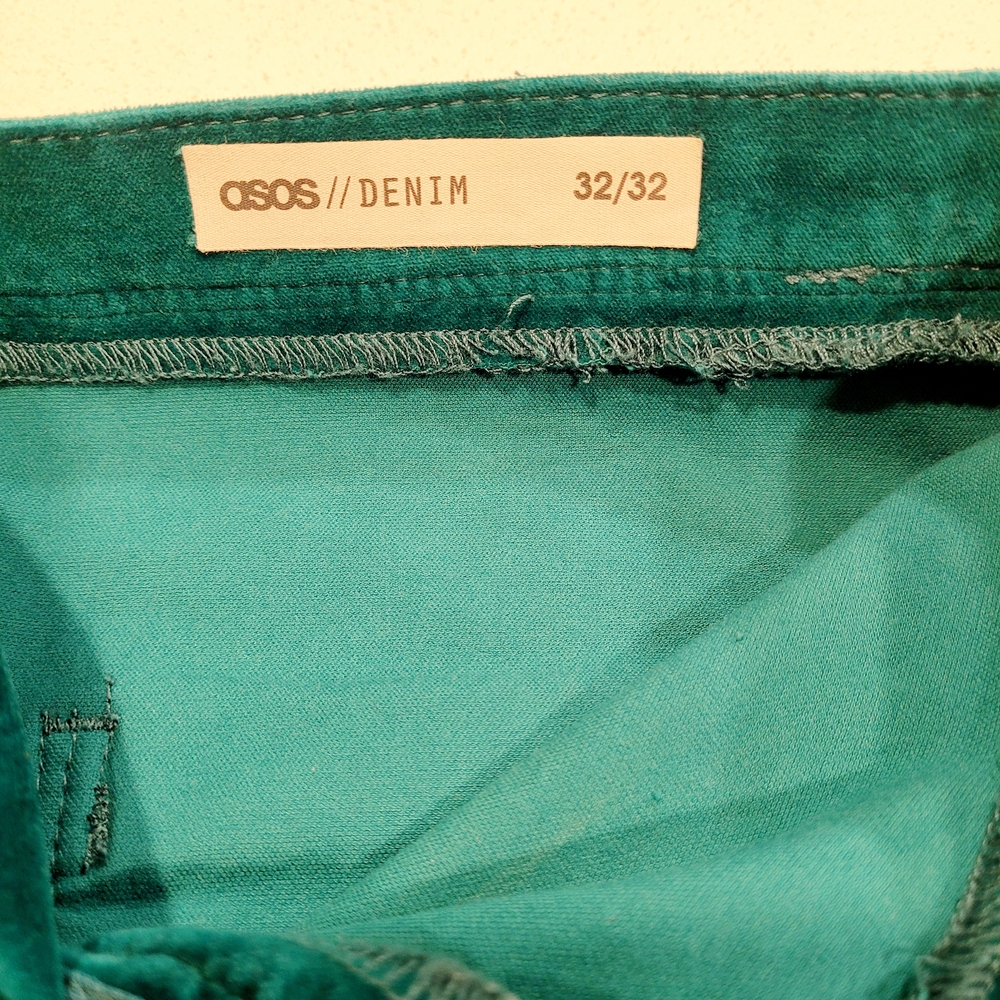 ASOS DESIGN Rivington High-Waisted Velvet Pants - Picture 3 of 3